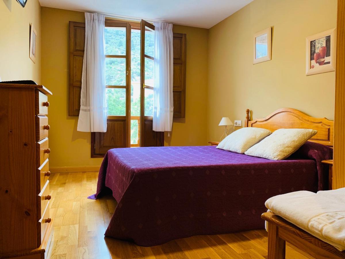 Hostal La Serna Ξενοδοχείο Potes Εξωτερικό φωτογραφία