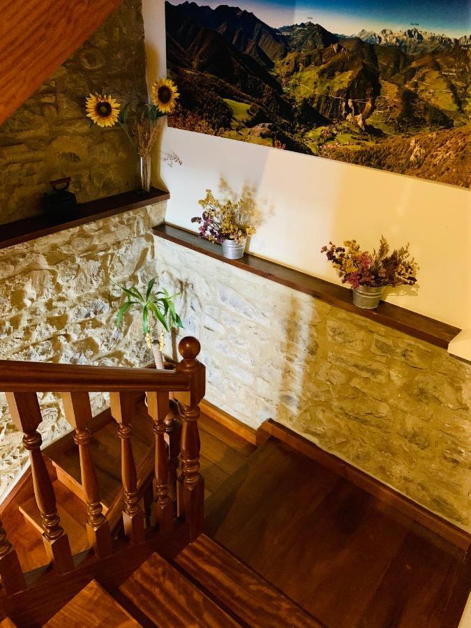 Hostal La Serna Ξενοδοχείο Potes Εξωτερικό φωτογραφία
